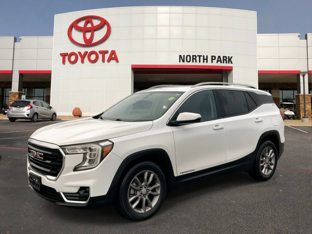 Used 2023 GMC Terrain SLT