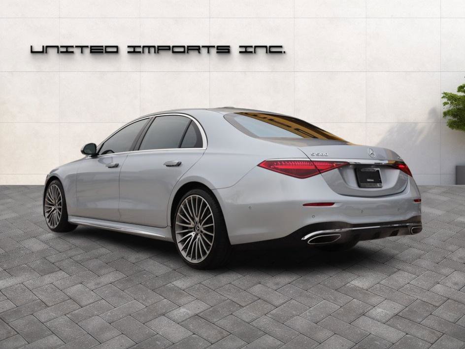 Used 2023 Mercedes-Benz S 580 4MATIC Sedan image 4