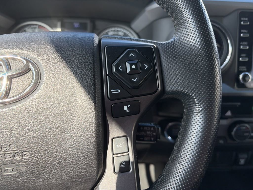 Used 2021 Toyota Tacoma TRD Off-Road image 20