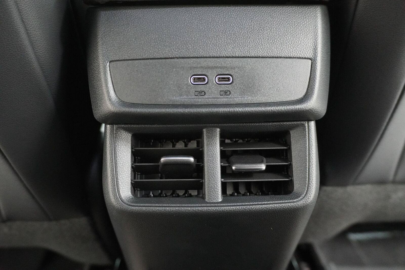 New 2027 Chevrolet Equinox RS w/ LPO, Floor Liner Package FWD image 26