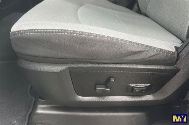 Used 2024 RAM 2500 Big Horn image 13