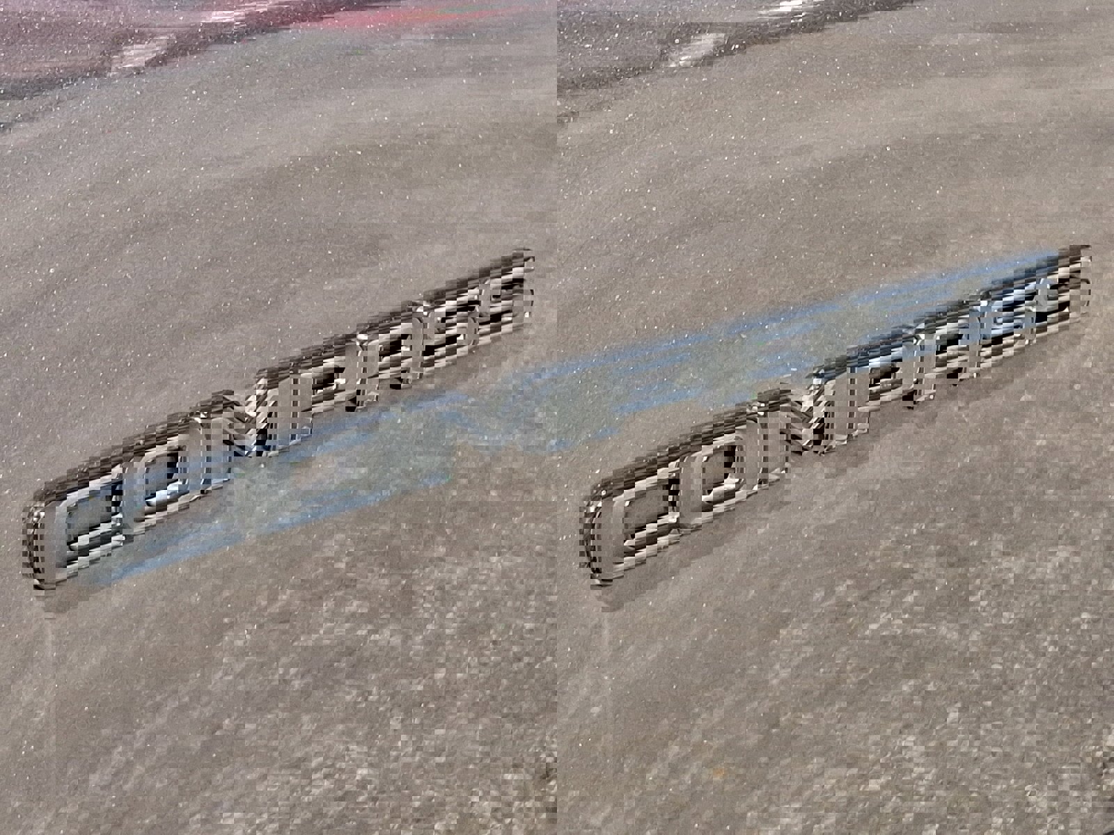 Used 2024 Jeep Compass Latitude w/ Convenience Group image 29