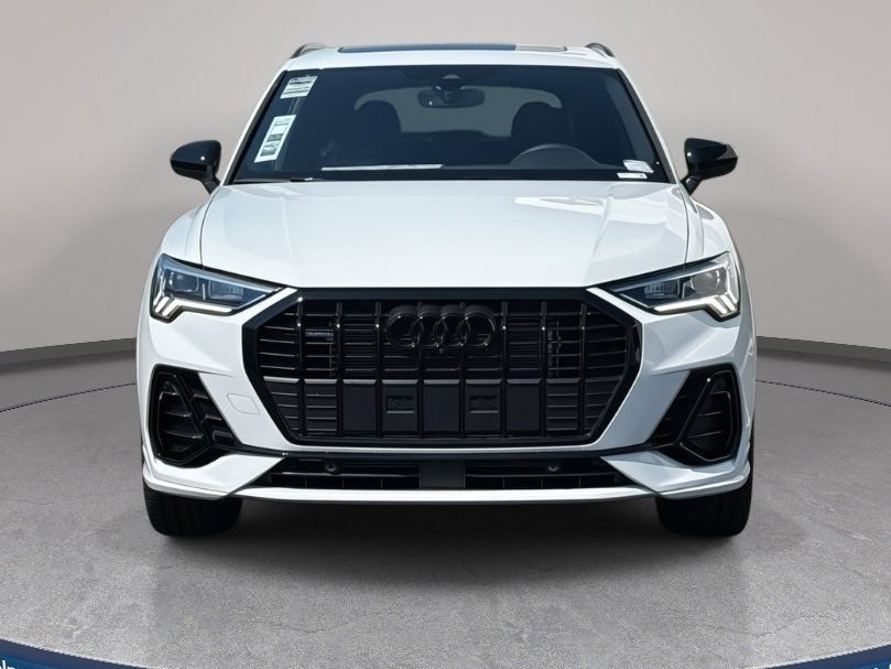 Certified 2025 Audi Q3 2.0T Premium Plus w/ Premium Plus Package AWD/4WD image 3