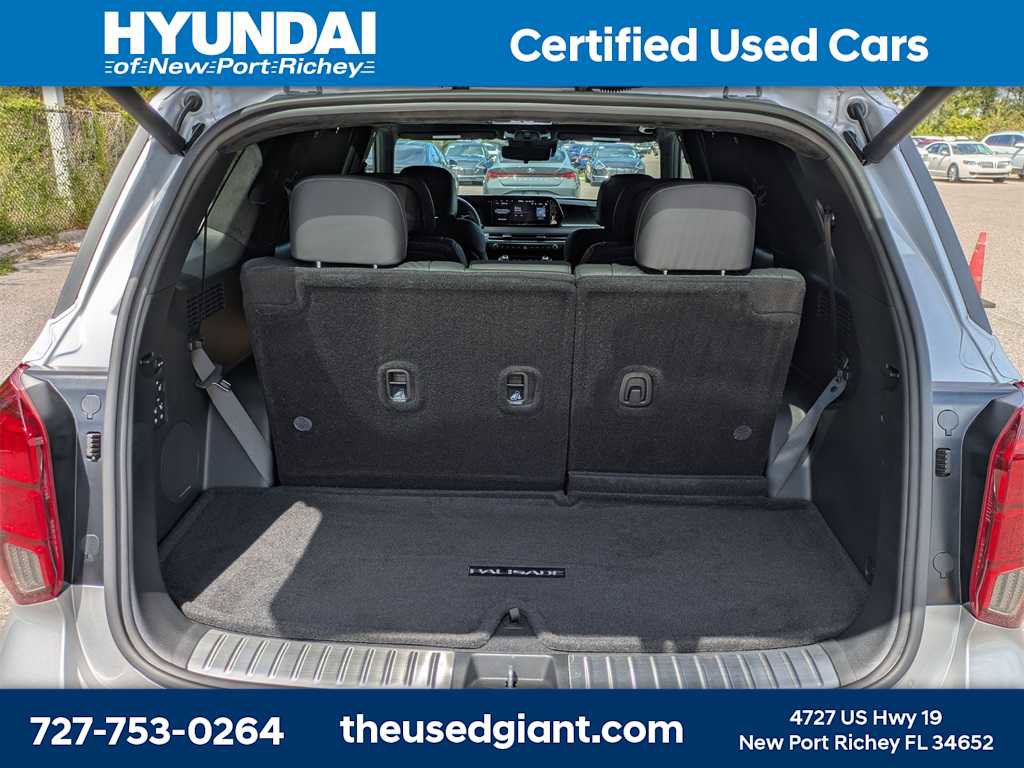 Used 2024 Hyundai Palisade Calligraphy image 12