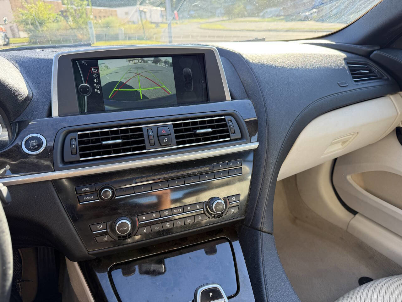 Used 2012 BMW 650i xDrive Convertible image 38