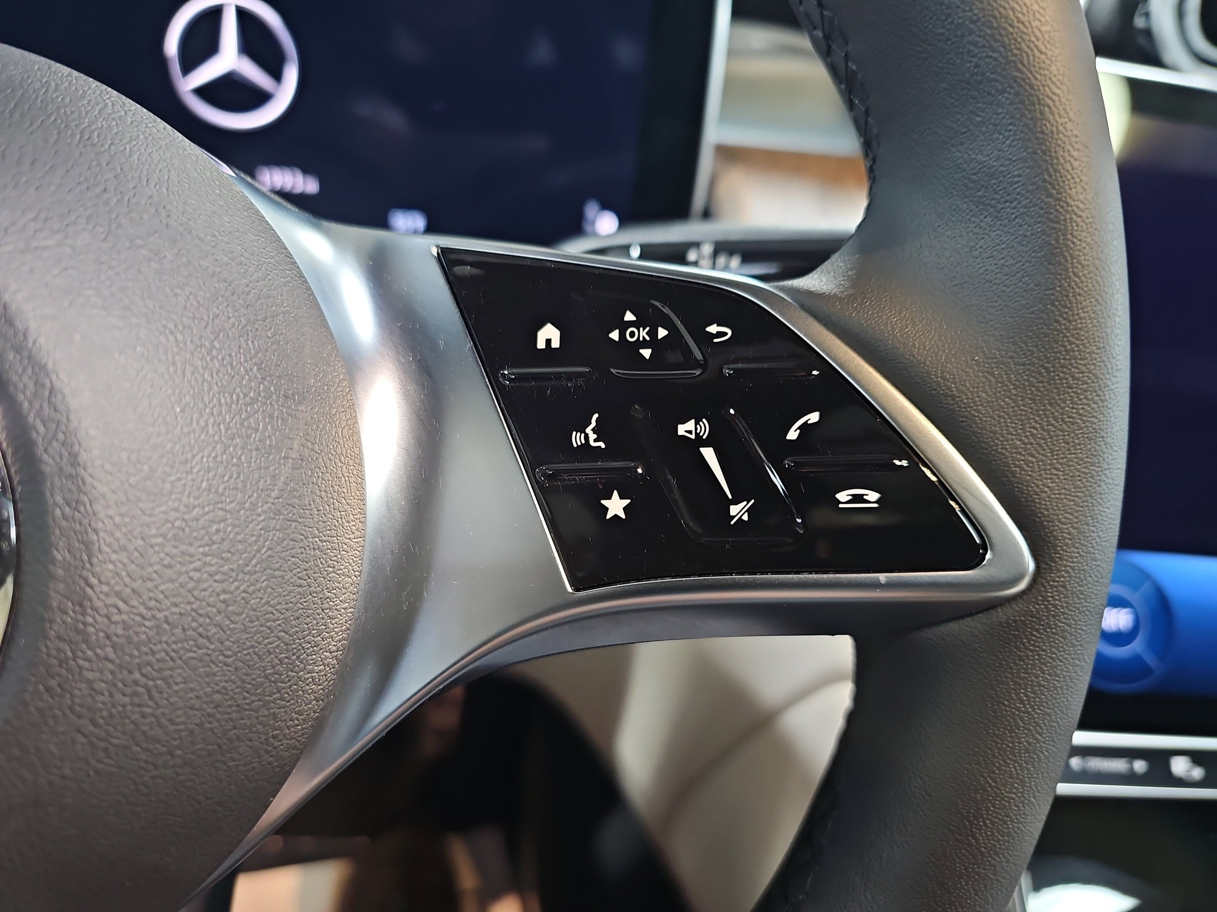 Certified 2026 Mercedes-Benz GLC 300 GLC 300 image 20