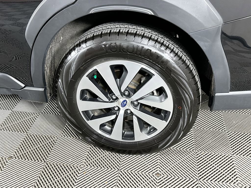 Used 2024 Subaru Outback Premium w/ Popular Package #1A AWD/4WD image 38