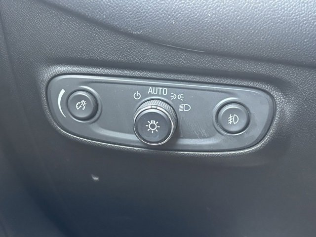 Used 2021 Chevrolet Equinox Premier image 25