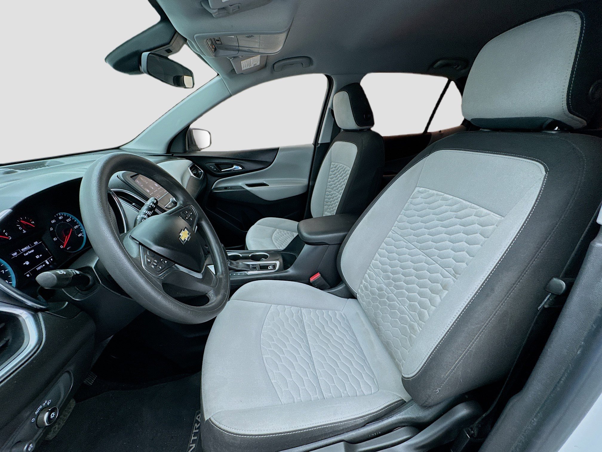 Used 2021 Chevrolet Equinox LS FWD image 13