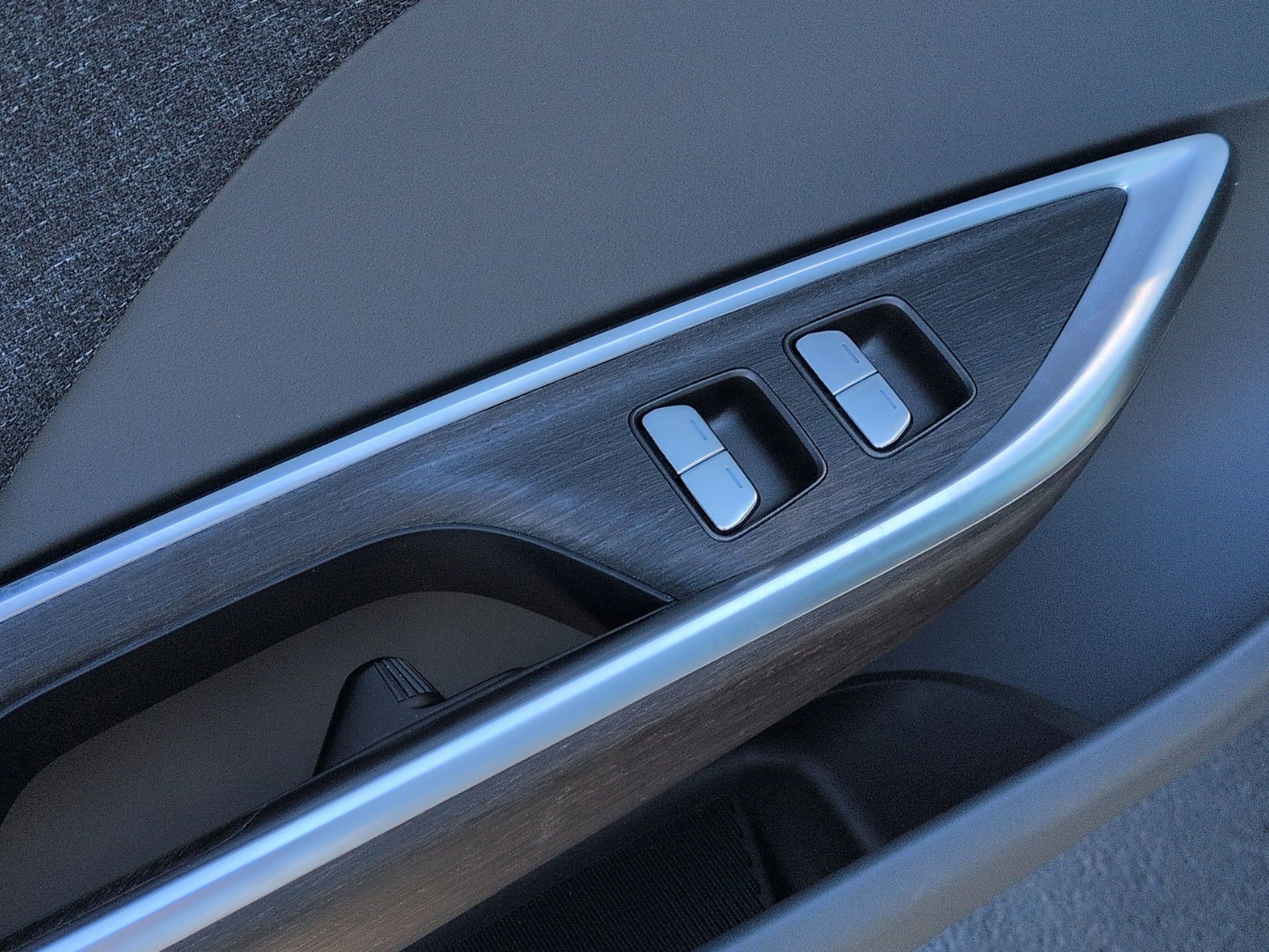 Used 2024 Lucid Air Touring image 15