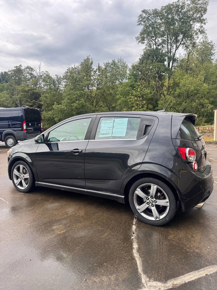 Used 2013 Chevrolet Sonic RS image 4