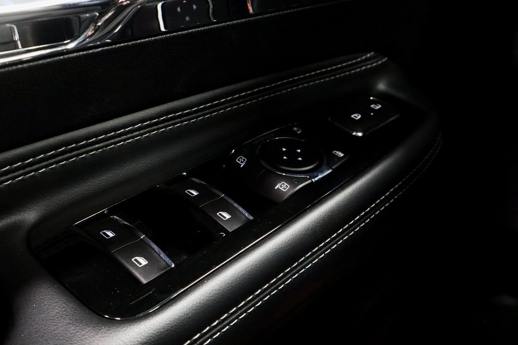 Used 2022 Lincoln Corsair AWD w/ Premium Package image 29