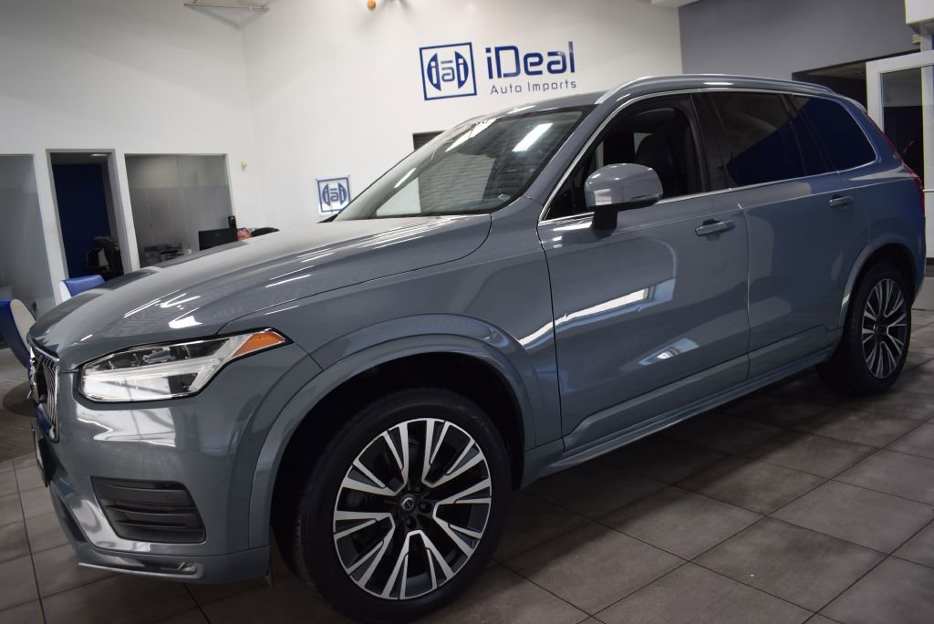 Used 2020 Volvo XC90 T5 Momentum w/ Protection Package image 1