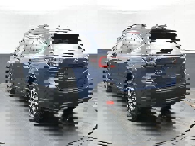 Used 2024 Subaru Outback Premium image 42