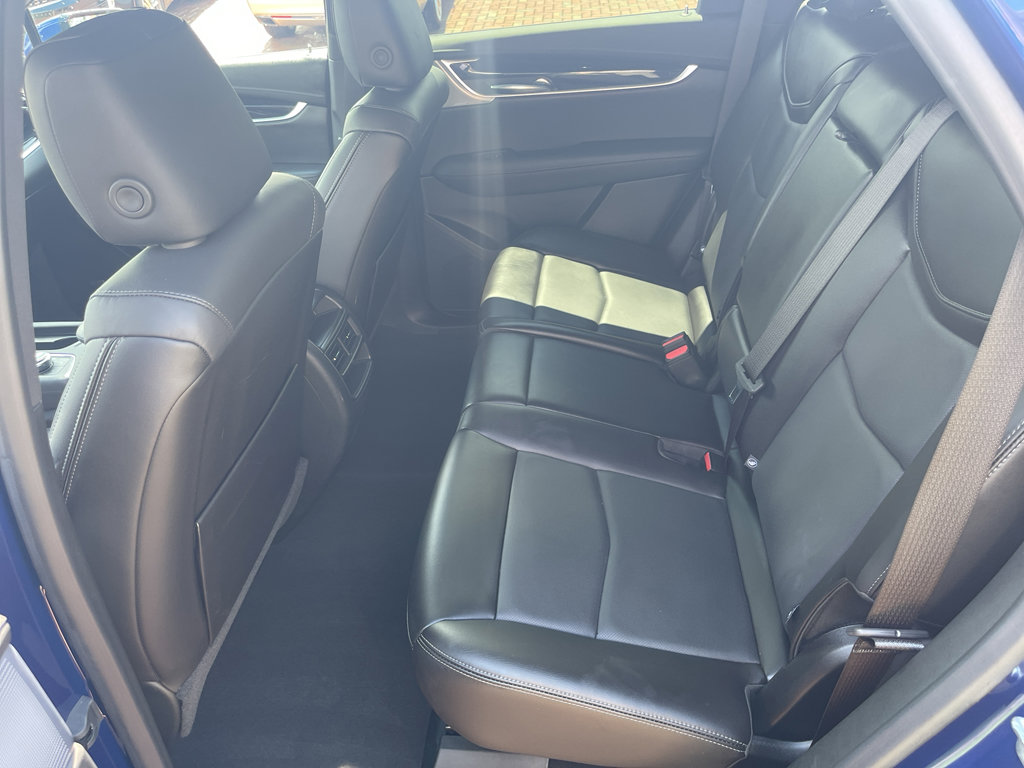 Used 2025 Cadillac XT5 Premium Luxury image 29