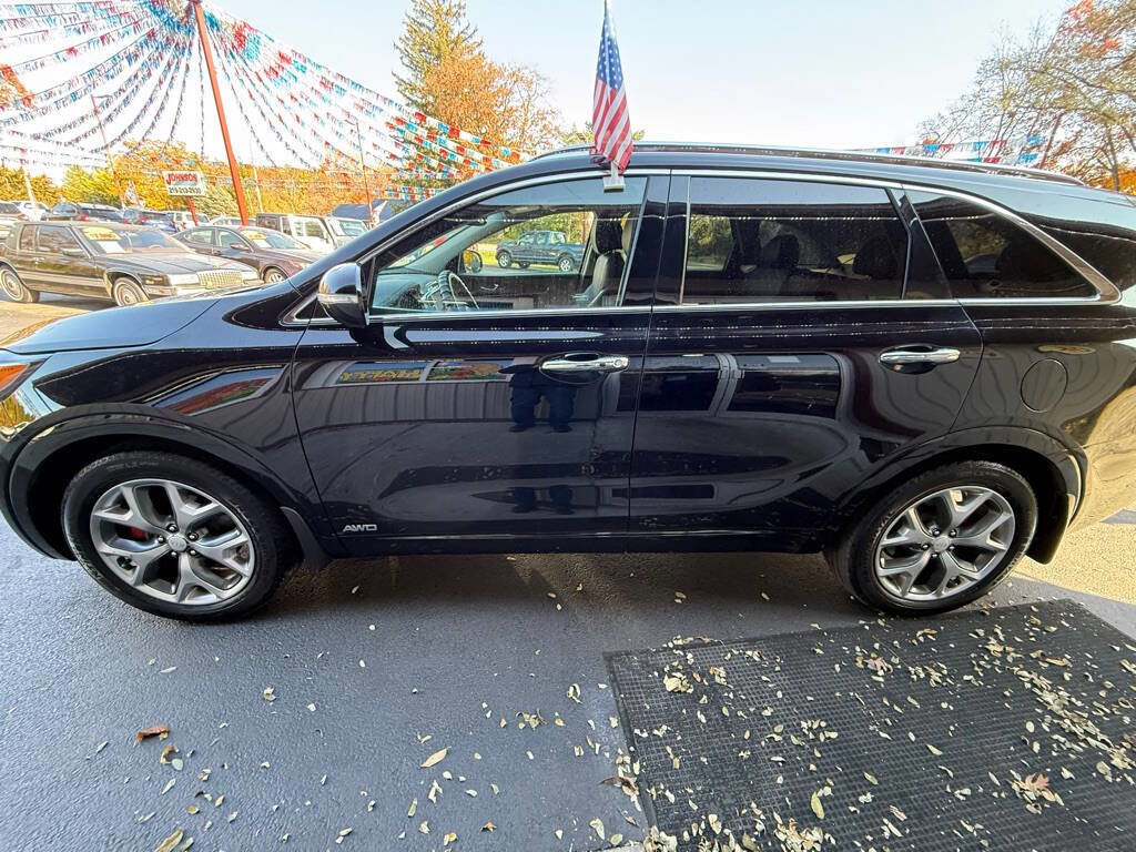 Used 2016 Kia Sorento SX image 7