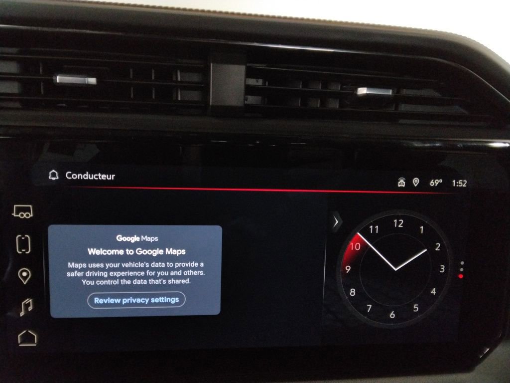 Used 2024 GMC Sierra 2500 AT4 w/ Technology Package image 23