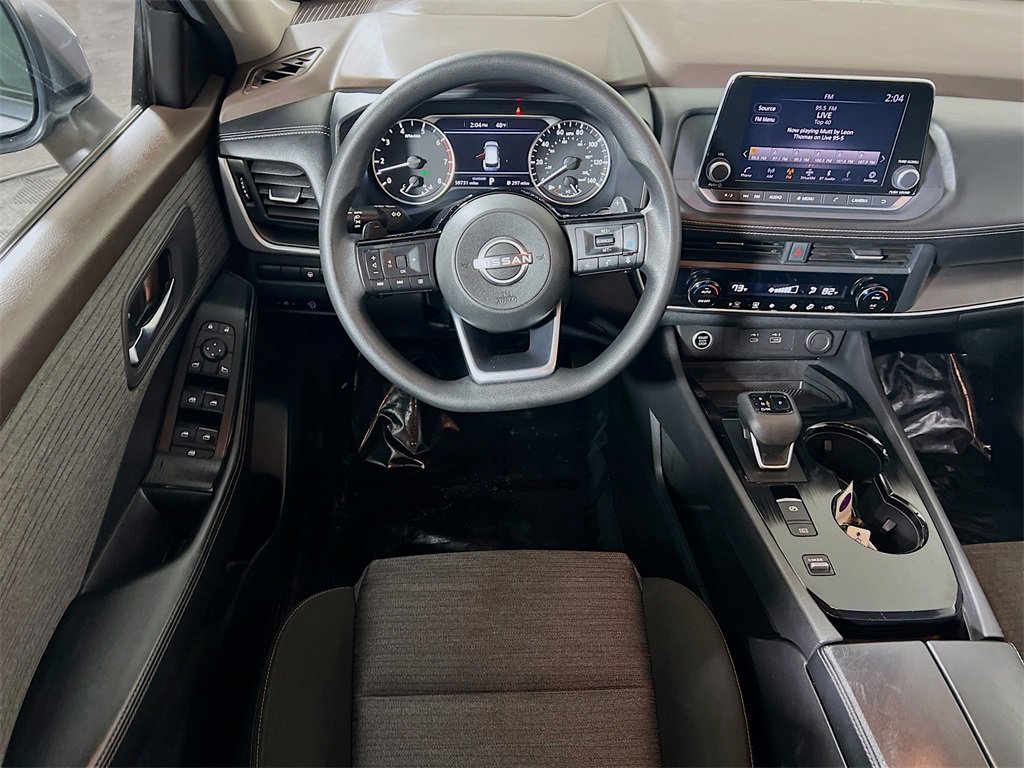 Used 2023 Nissan Rogue SV image 20