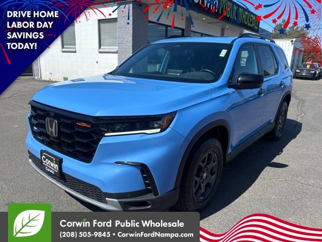 Used 2025 Honda Pilot TrailSport