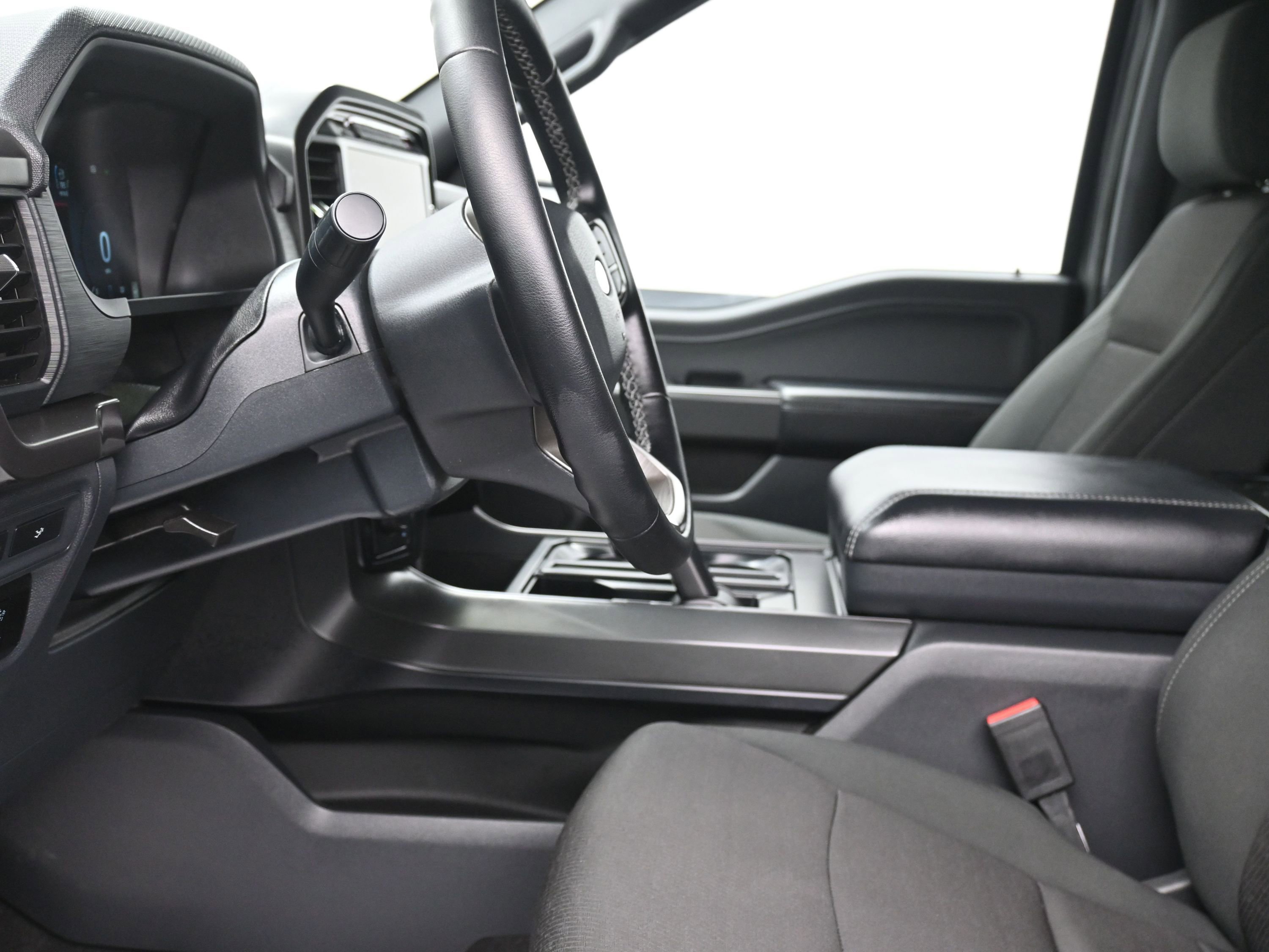 Used 2024 Ford F150 XLT w/ Equipment Group 302A MID image 20