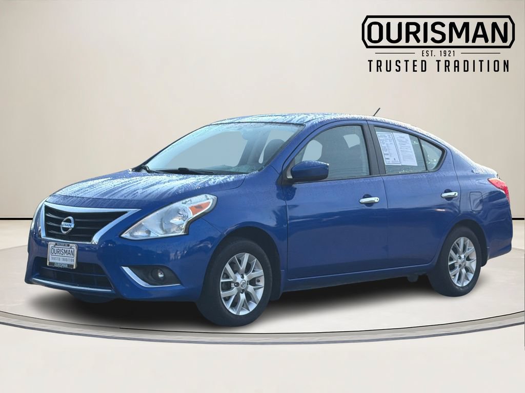 Used 2016 Nissan Versa SV w/ SV Appearance Package FWD video 2
