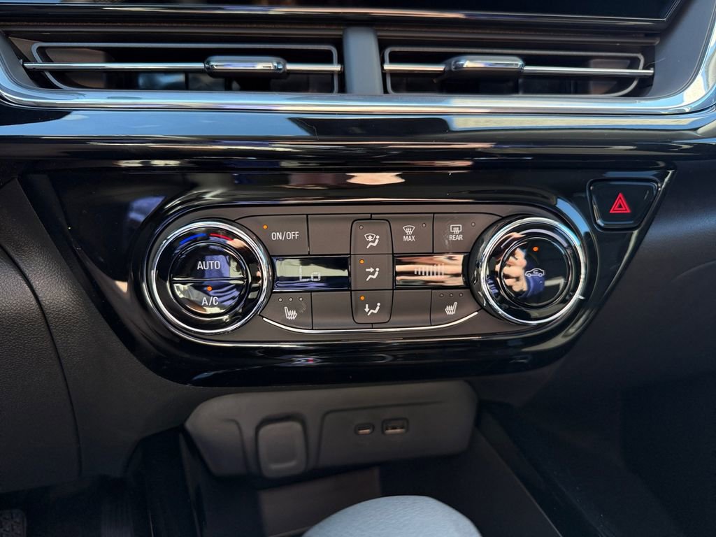 New 2026 Chevrolet Trax ACTIV w/ Driver Confidence Package image 18