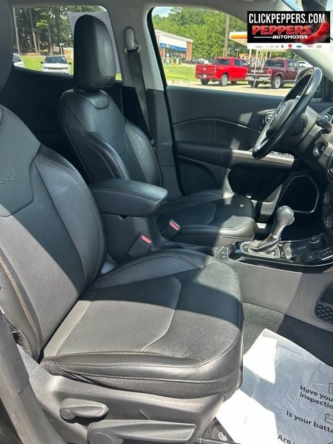 Used 2020 Jeep Compass Limited AWD/4WD image 16