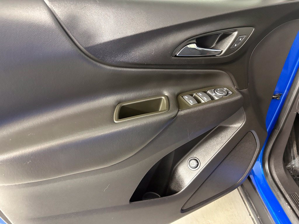 Used 2024 Chevrolet Equinox LT FWD image 14