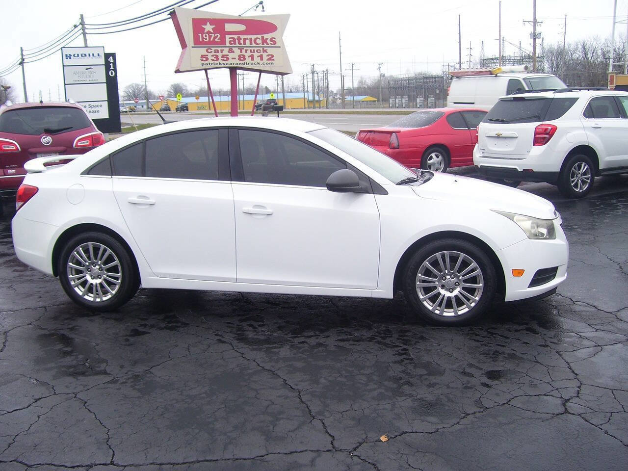 Used 2011 Chevrolet Cruze LS w/ Connectivity Package image 2