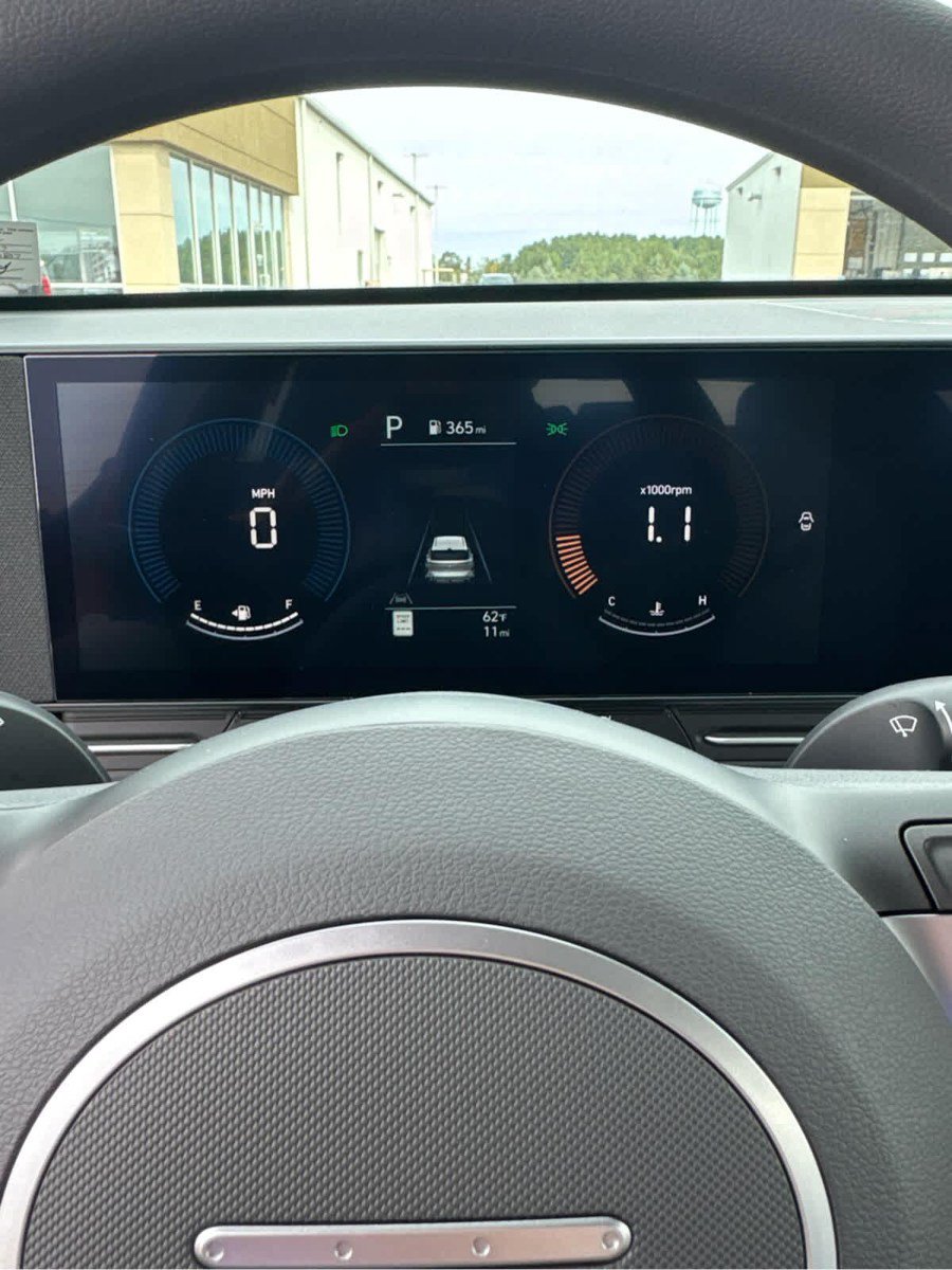 New 2027 Hyundai Kona SE AWD/4WD image 30
