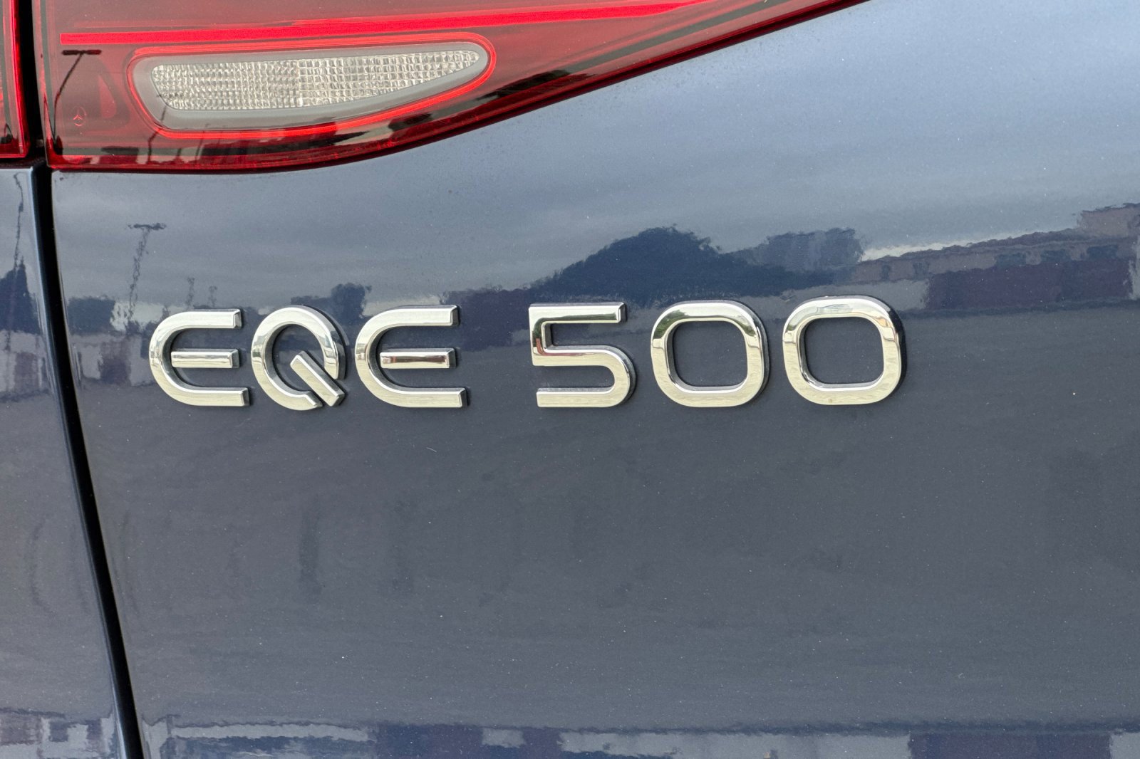 Certified 2023 Mercedes-Benz EQE 500 4MATIC SUV image 38