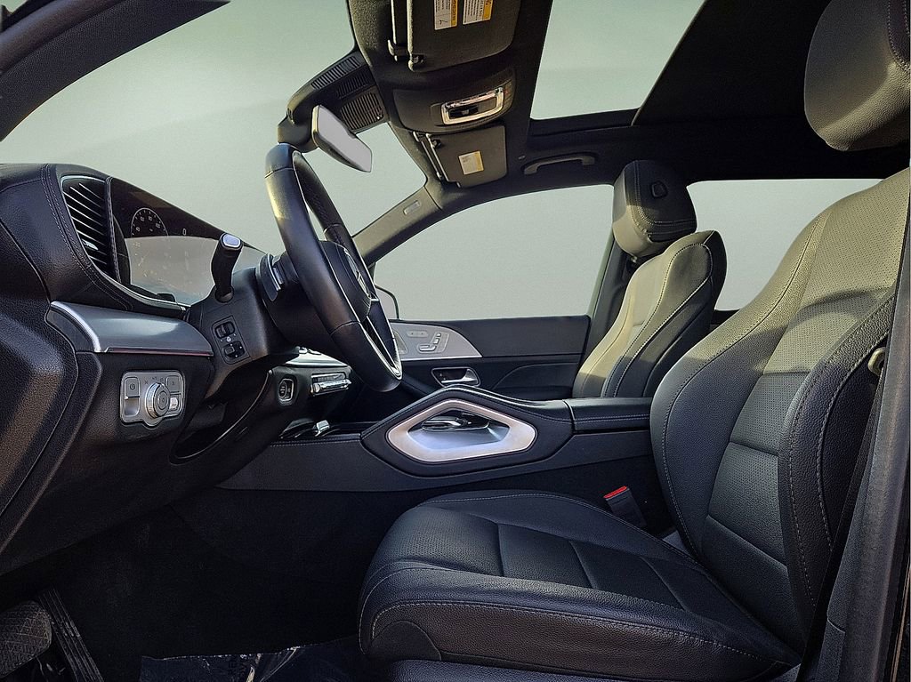 Used 2025 Mercedes-Benz GLS 450 4MATIC image 25