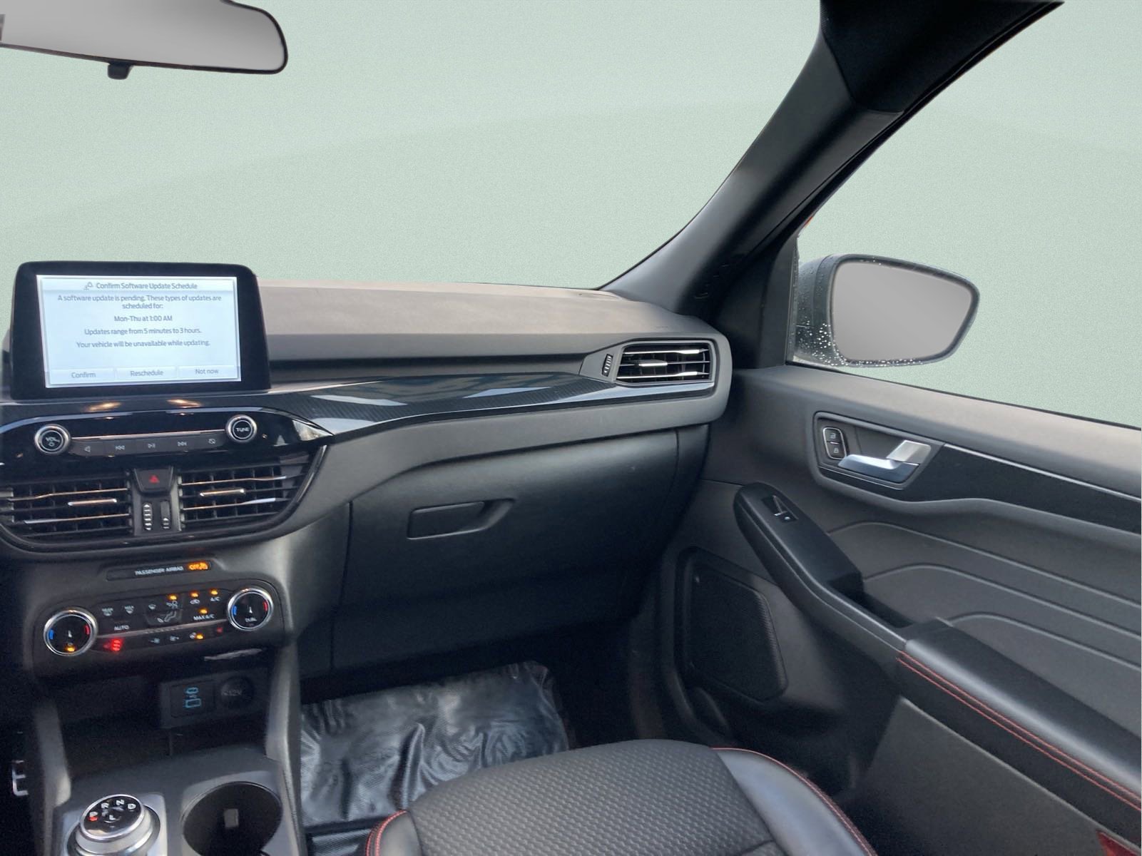 Used 2023 Ford Escape ST-Line image 18