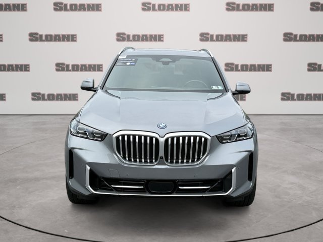 Certified 2026 BMW X5 xDrive50e w/ Climate Comfort Package AWD/4WD image 8