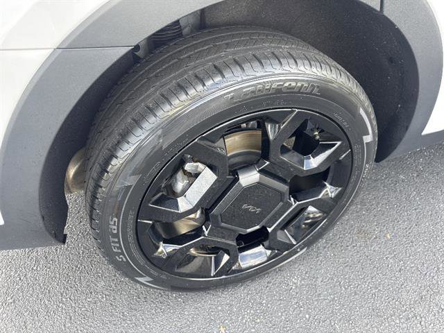 Certified 2025 Kia Sorento SX AWD/4WD image 7