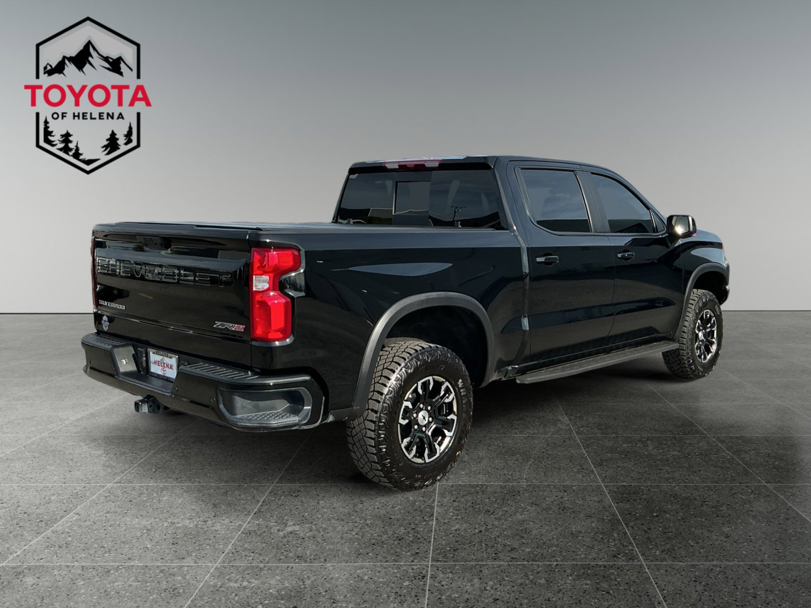 Used 2025 Chevrolet Silverado 1500 ZR2 AWD/4WD image 5