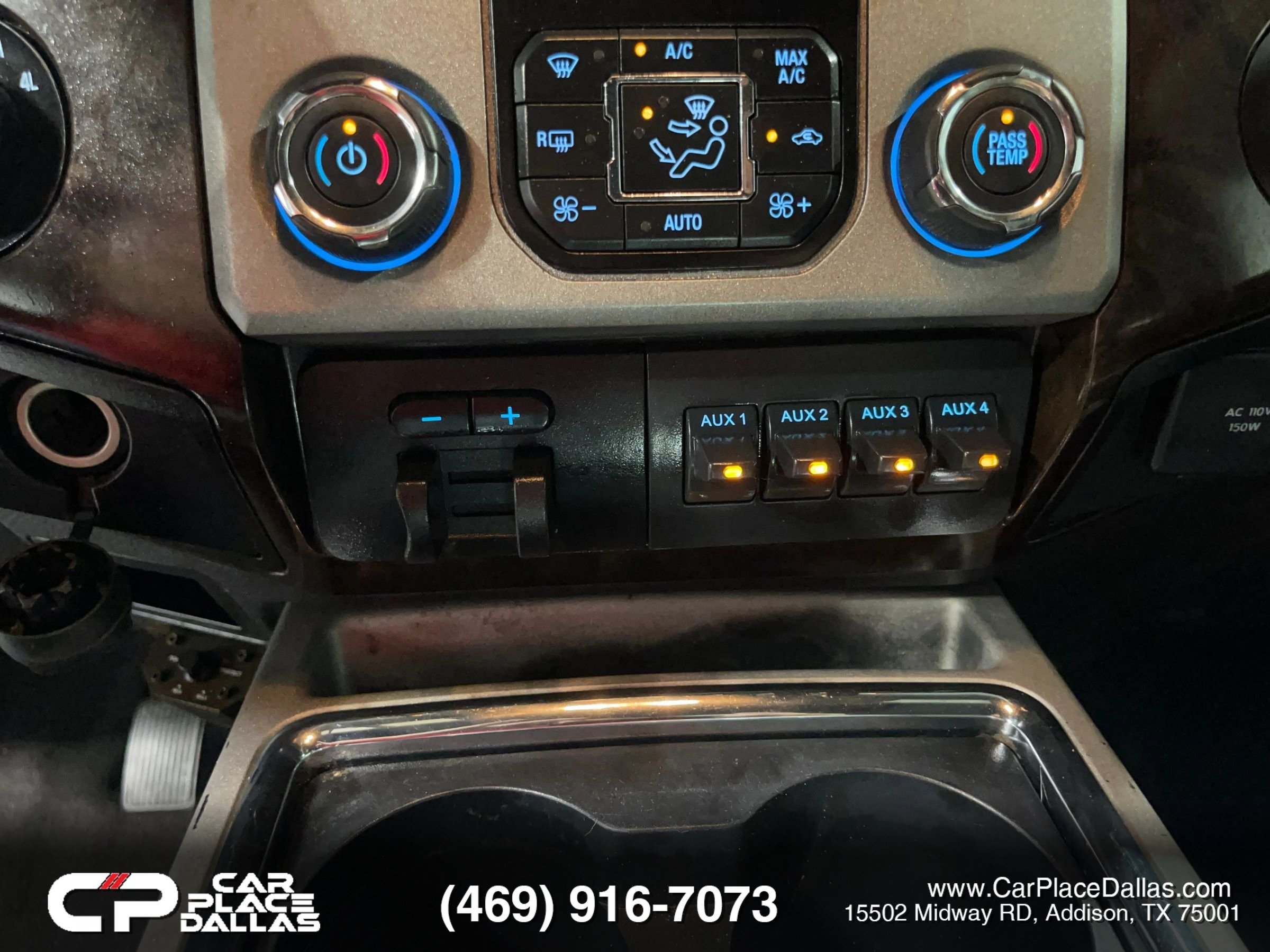 Used 2014 Ford F450 Platinum w/ FX4 Off Road Package AWD/4WD image 24