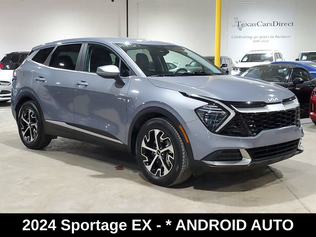 Used 2024 Kia Sportage EX FWD image 3