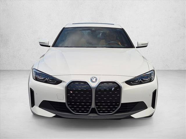 Used 2023 BMW i4 eDrive35 RWD image 2