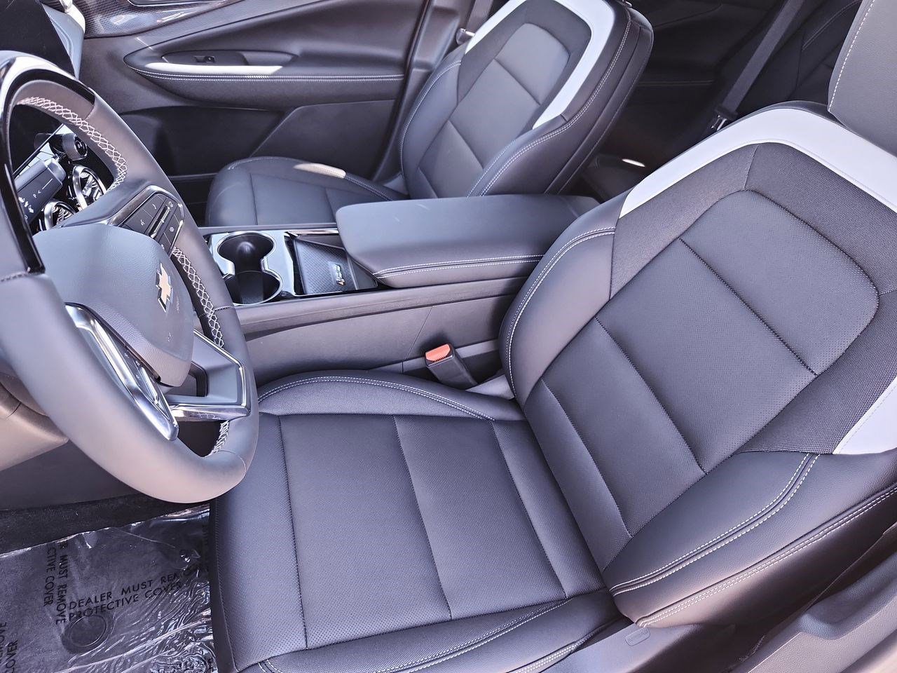 New 2026 Chevrolet Blazer EV LT w/ LPO, Blackout Package image 25