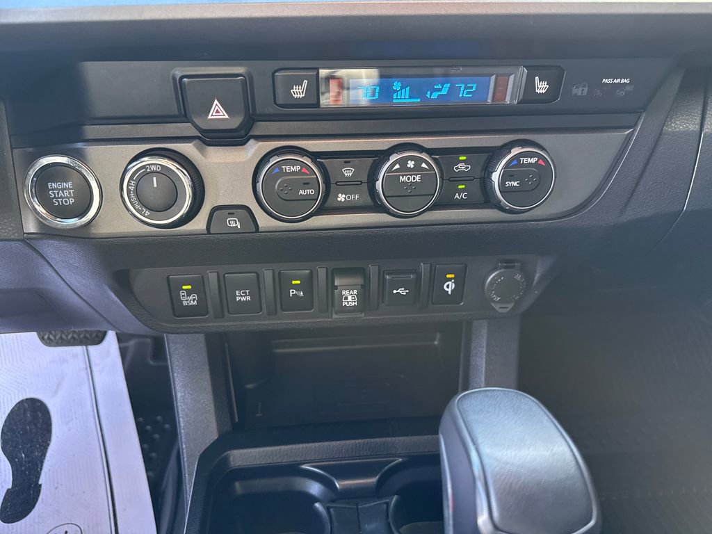 Used 2022 Toyota Tacoma TRD Sport image 22