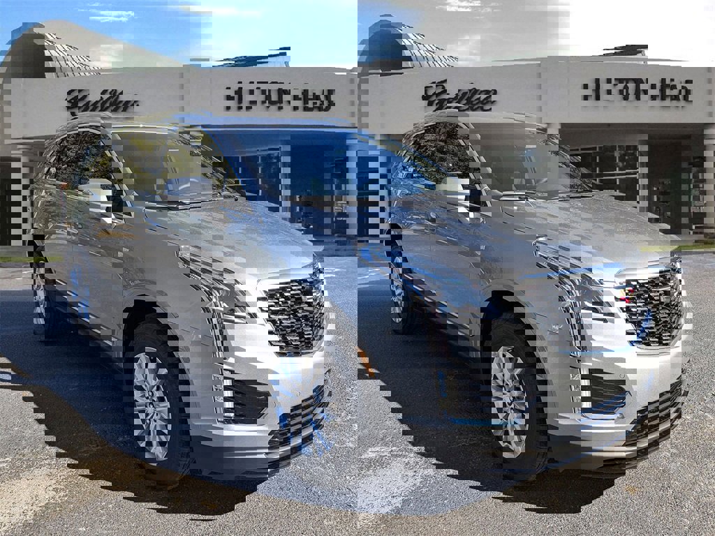 New 2026 Cadillac XT5 Luxury image 8