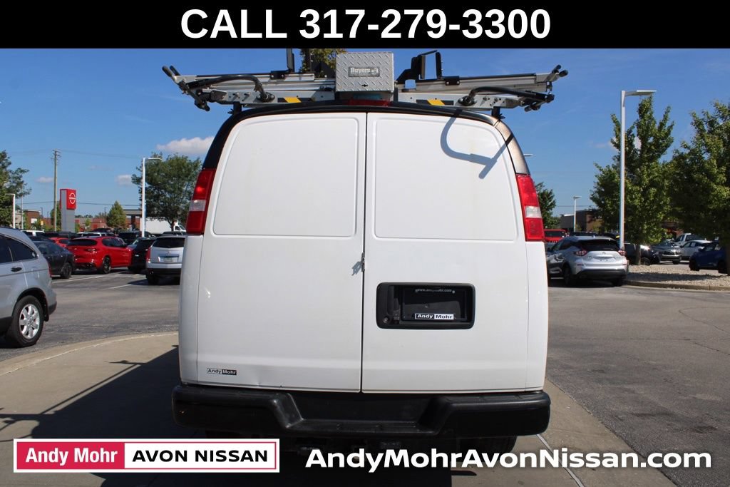 Used 2021 Chevrolet Express 2500 w/ Driver Convenience Package RWD image 8
