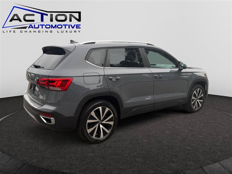 Used 2022 Volkswagen Taos SE AWD/4WD image 8