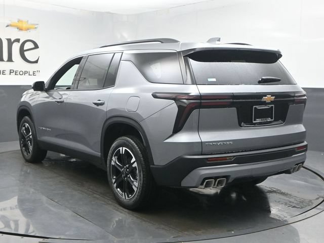 New 2027 Chevrolet Traverse LT w/ Sun and Wheel Package FWD image 15