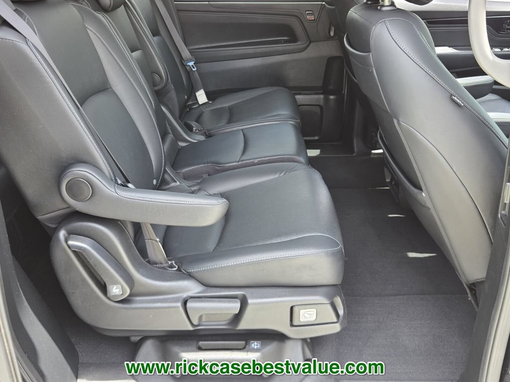 Used 2022 Honda Odyssey Touring image 19