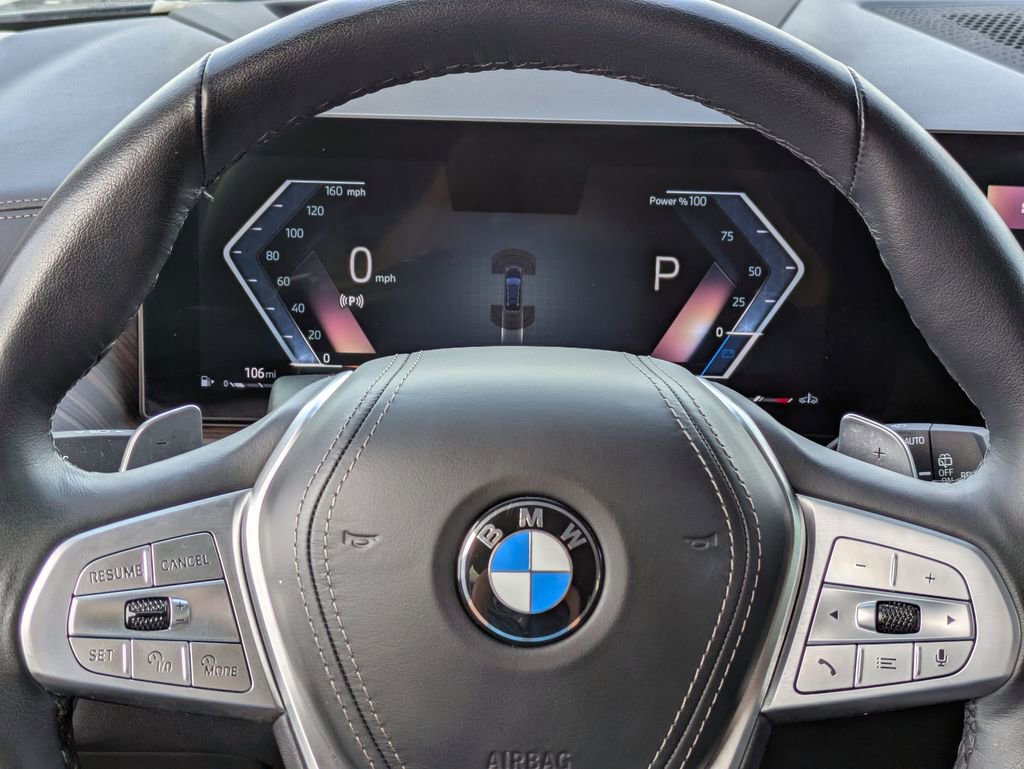 Used 2023 BMW X7 xDrive40i w/ Premium Package AWD/4WD image 26
