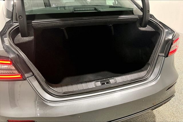 Used 2023 Nissan Maxima SL image 39