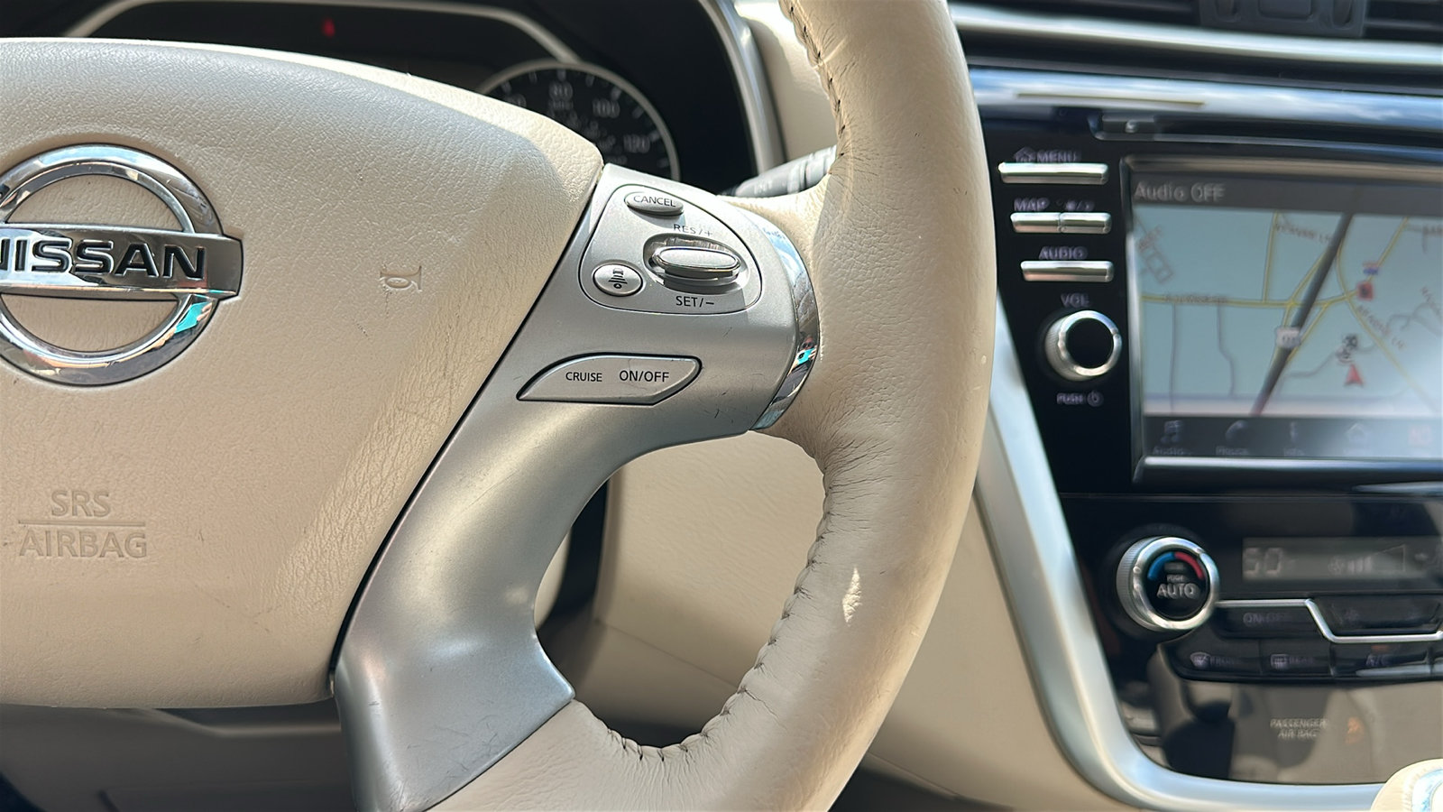 Used 2018 Nissan Murano SL AWD/4WD image 17