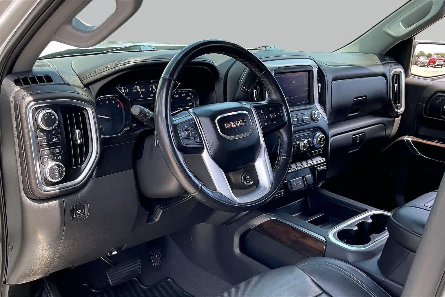 Used 2019 GMC Sierra 1500 SLT AWD/4WD image 17